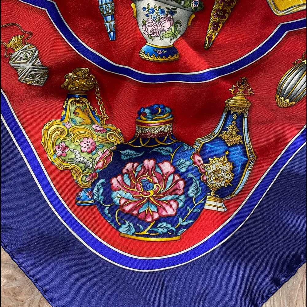 Hermes 100% silk scarf Made in France - Picture 5 of 6